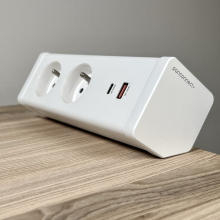 EDGE S with 2 sockets and USB-C/A charging